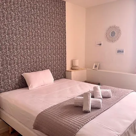 Hotel Clair De Lune Mauguio Extérieur photo